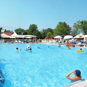 https://camping-butterfly-280s.hotelinveneto.com